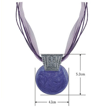 Cargar imagen en el visor de la galería, ALEDA Vintage Round Enamel Pendant Ribbon Necklace