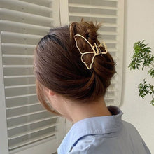 Laden Sie das Bild in den Galerie-Viewer, ZIGY Unique Design Hair Clip Headwear Hair Accessories - Bali Lumbung
